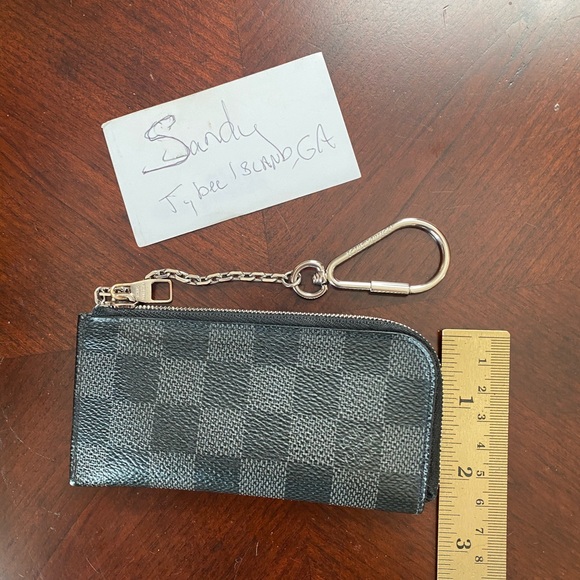 AUTH LOUIS VUITTON Damier Graphite Key CLES Pouch - Picture 4 of 8